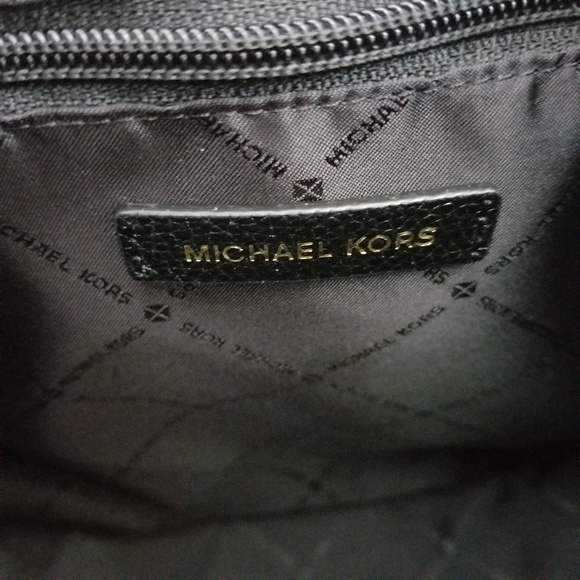 NWT • Michael Kors • Jet Set Grab Bag - Picture 7 of 8